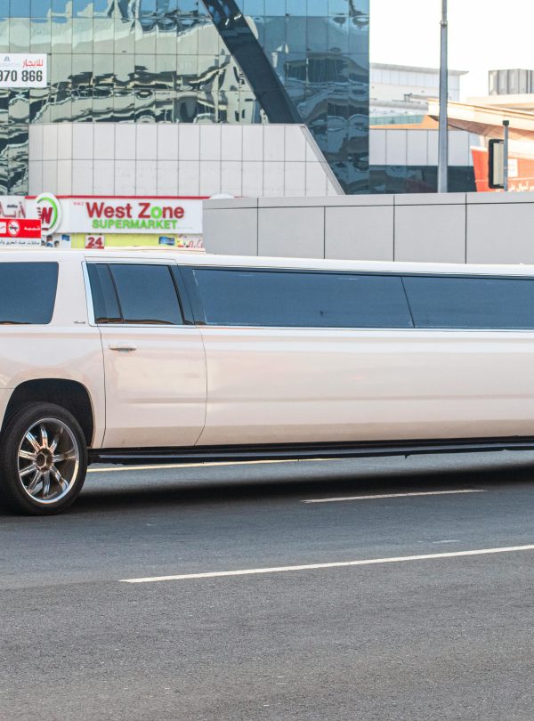 Limousine Ride - Dubai - Redsand