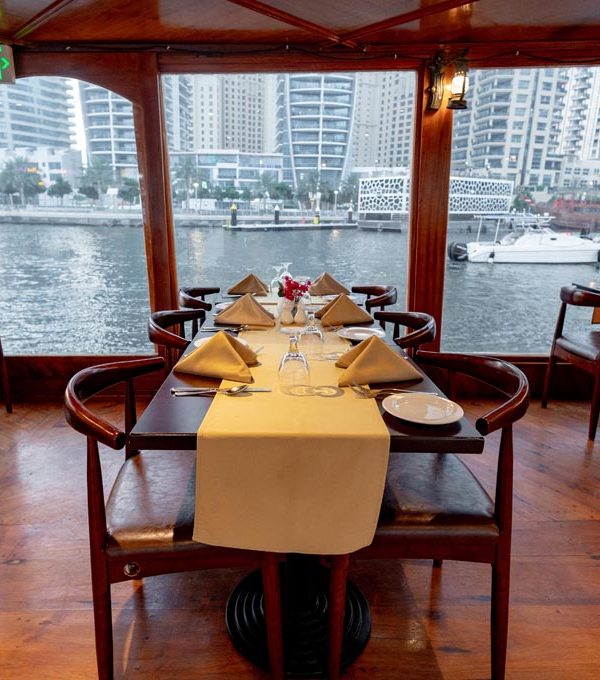 ALEXANDRA 1 - LOWER DECK TABLE SE UP