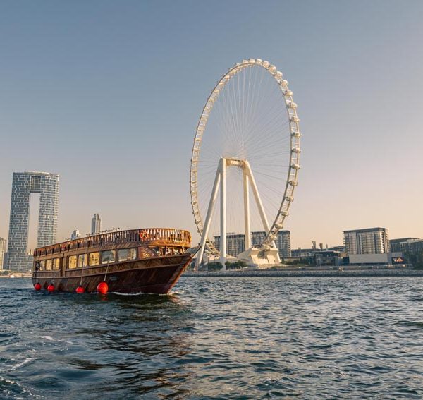 ALEXANDRA 2 - CRUISING INFRONT OF AIN DUBAI